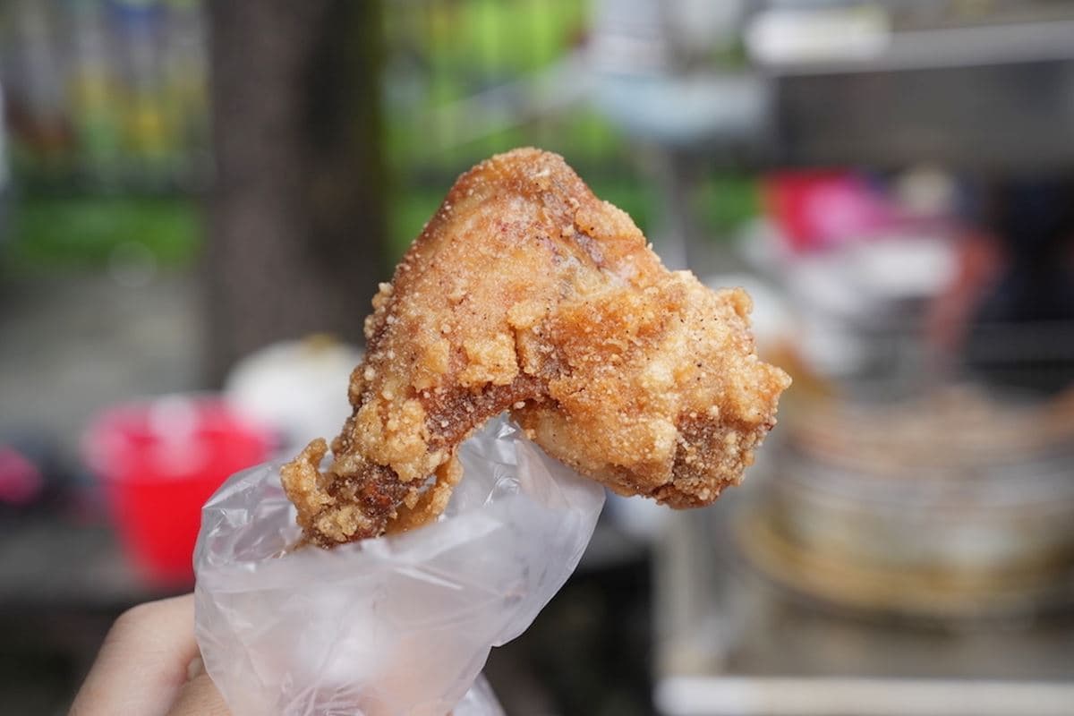 10元肉串太佛心!在地激推「高CP值炸物」藏身學區,龍鳳腿也僅10元 10元肉串太佛心!在地激推「高CP值炸物」藏身學區,龍鳳腿也僅10元