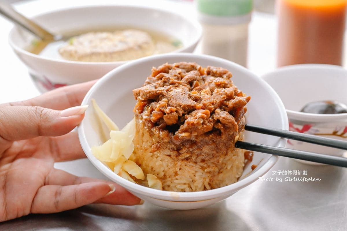 「2023高雄米其林小吃」最強地圖！27家美食上榜，必吃十大肉燥飯３家入選