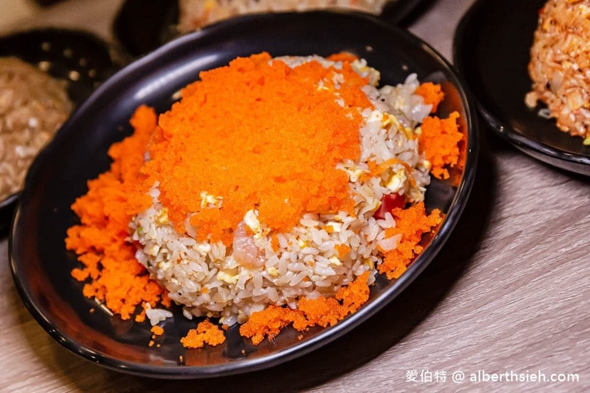 「台灣炒飯王」是這家！炒飯免費加大揪甘心，熱炒還附白飯無限吃到飽