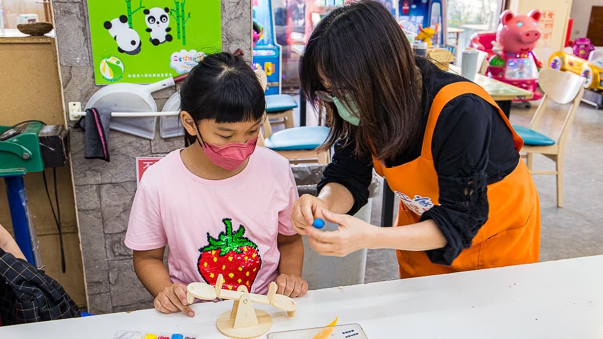 在這裡可以親手體驗捏麵人DIY的樂趣。（圖片來源：史努比遊樂園）