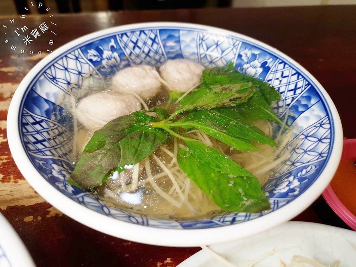 雙北最頂鵝肉是哪家？老饕激推６名店：蟬聯５年米其林、粉嫩煙燻鵝、白斬鵝