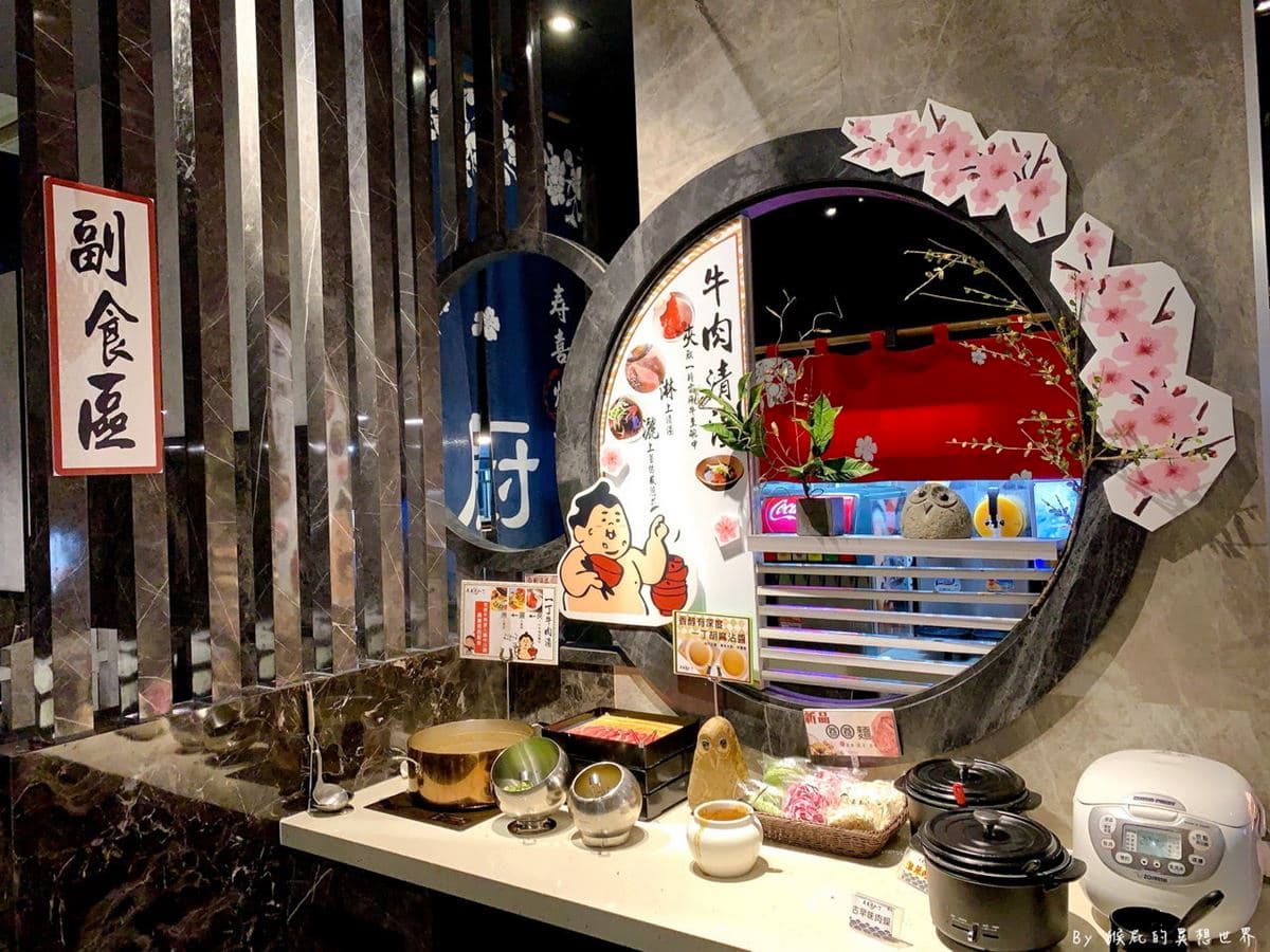 台中最夯「壽喜燒吃到飽」！８種肉任你吃，牛肉湯、滷肉飯、甜點飲料無限嗑