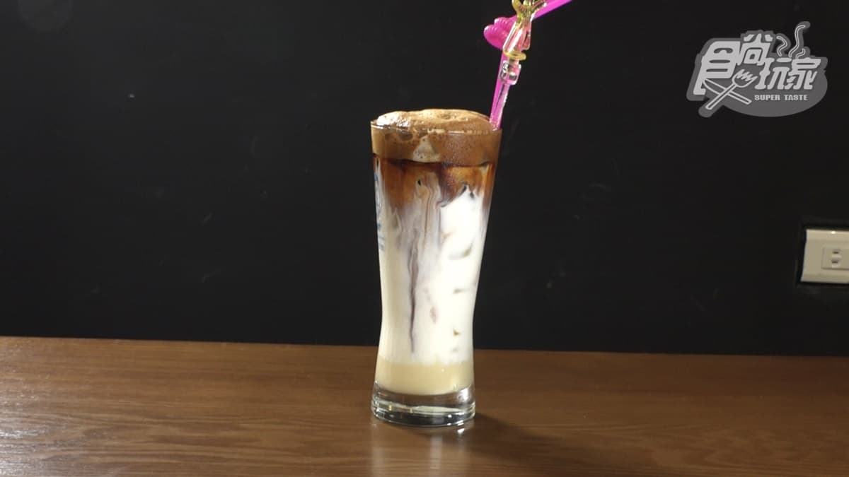 除了主食外，店家也有販賣飲品。