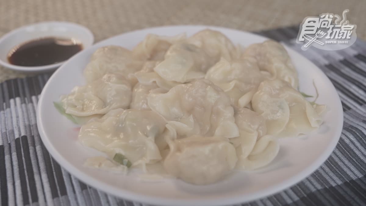月底沒錢必吃！台南「超佛心水餃」１顆僅３元，再搭古早味乾麵百元有找