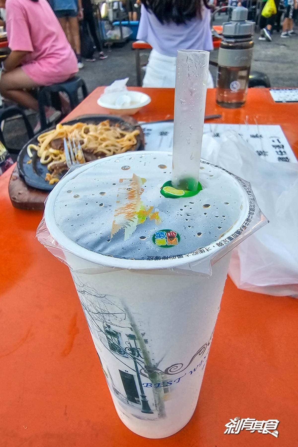 神祕到連在地人都沒聽過！台中「隱藏版夜市」１週僅營業１天，再推薦５必吃