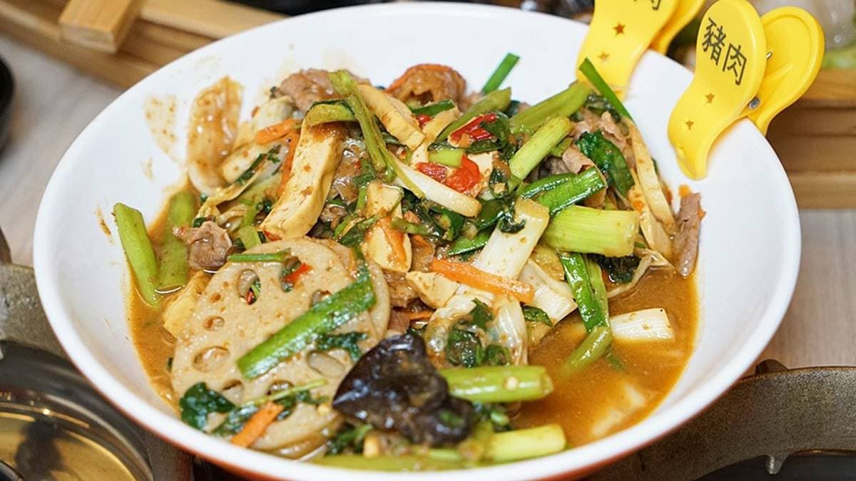 加價還可升級蒙古烤肉吃到飽，相當划算。（圖片來源：小凉的美食小天地）