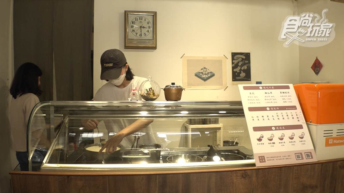 從豆花到配料通通都是店家純手工製作的。