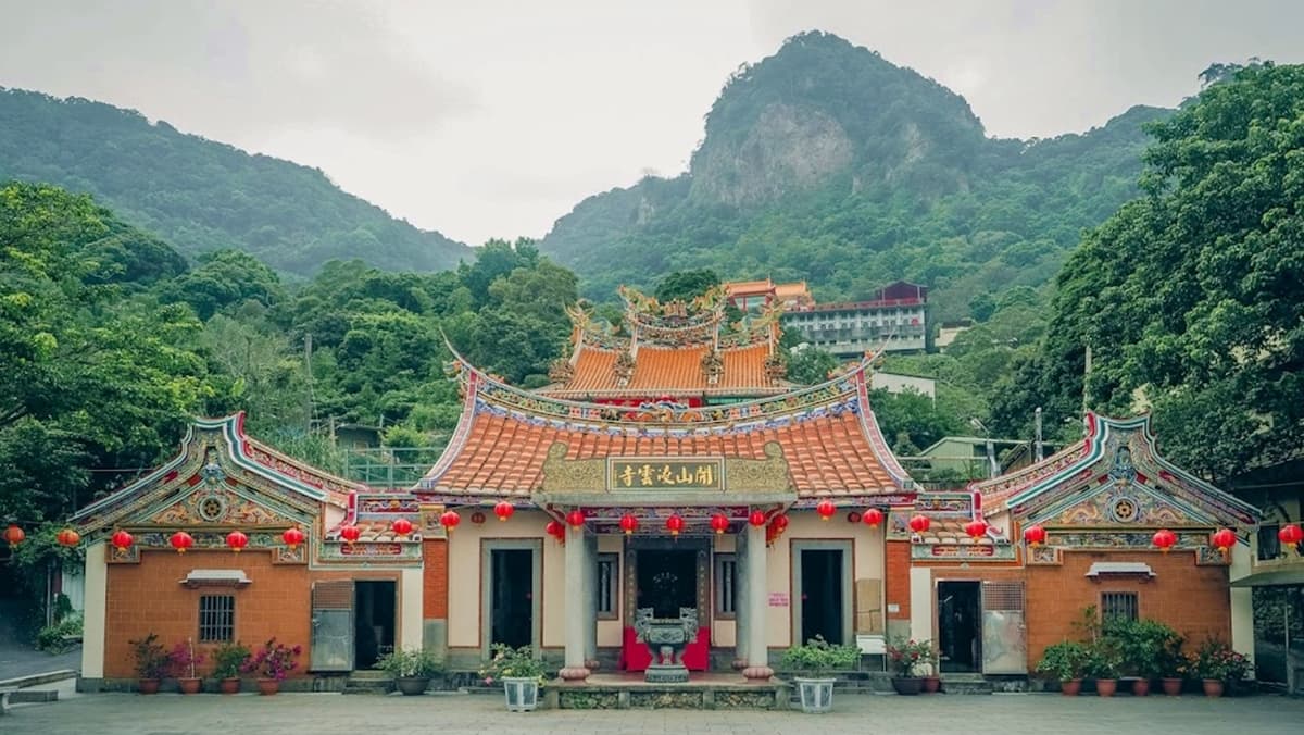 「開山凌雲寺」是五股區裡歷史最為悠久的寺廟，創建於1739年。（圖片來源：是艾思，不是火拳。）