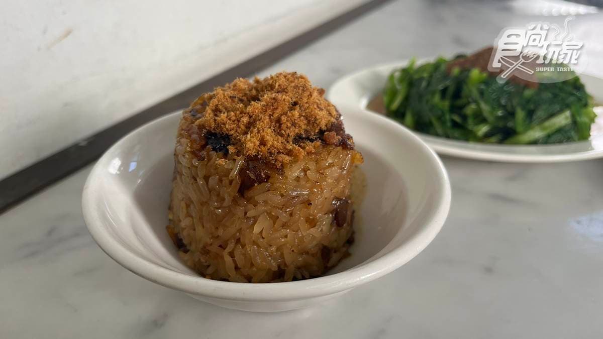 餐點都很平價，「筒仔米糕」也是銅板價就能吃到。