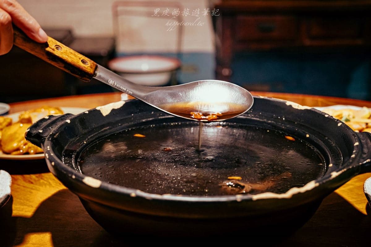 豬油拌飯吃到飽!龍潭「百年三合院」藏絕版客家菜,必點黃金土雞、客家三寶 豬油拌飯吃到飽!龍潭「百年三合院」藏絕版客家菜,必點黃金土雞、客家三寶