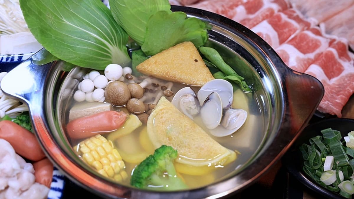 推薦大家一定要點火鍋＋燒肉吃到飽，一次雙享受，吃起來更過癮！（圖片來源：雪倫情報局）