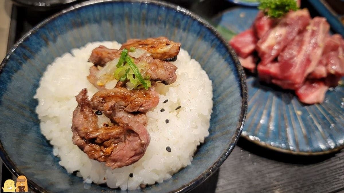 如果套餐分量不夠的話，也能單點肉品。（圖片來源：D&W黑白雙搭）