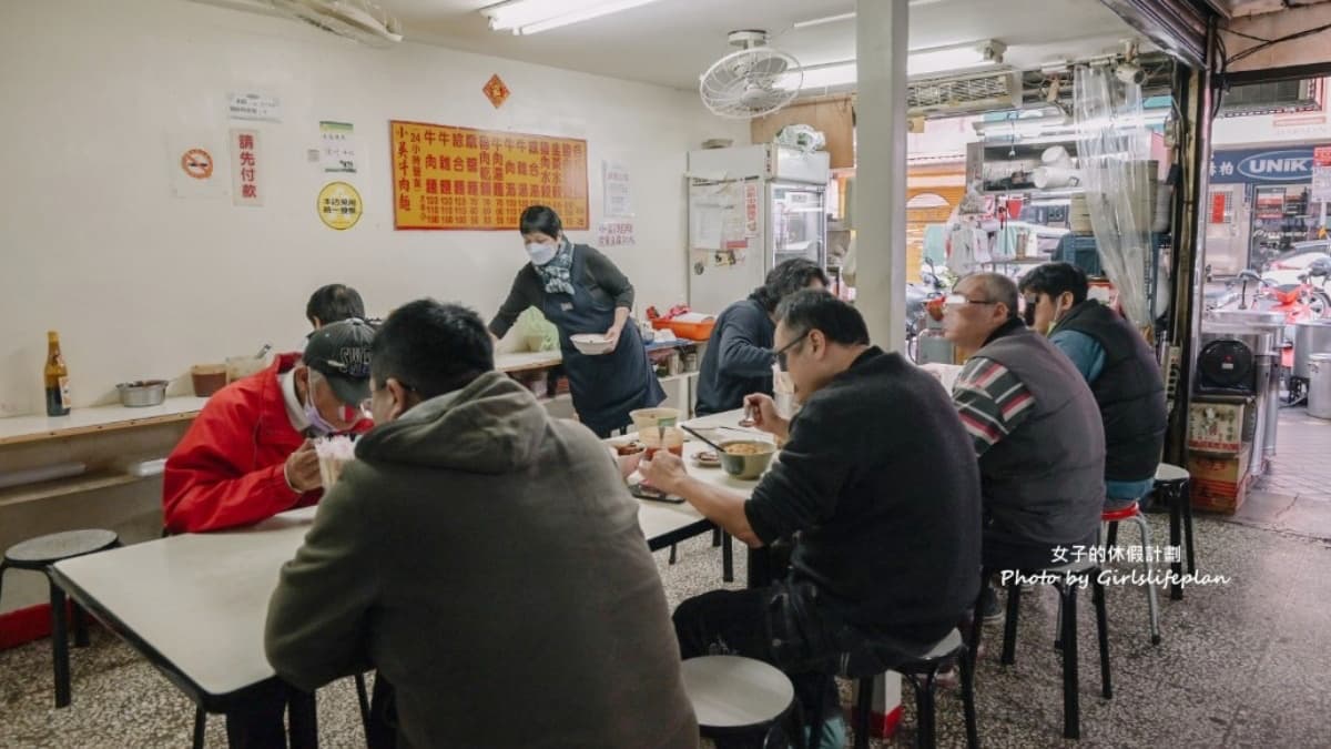 店家採24小時營業，從早餐到宵夜一整天都能吃。（圖片來源：女子的休假計劃）