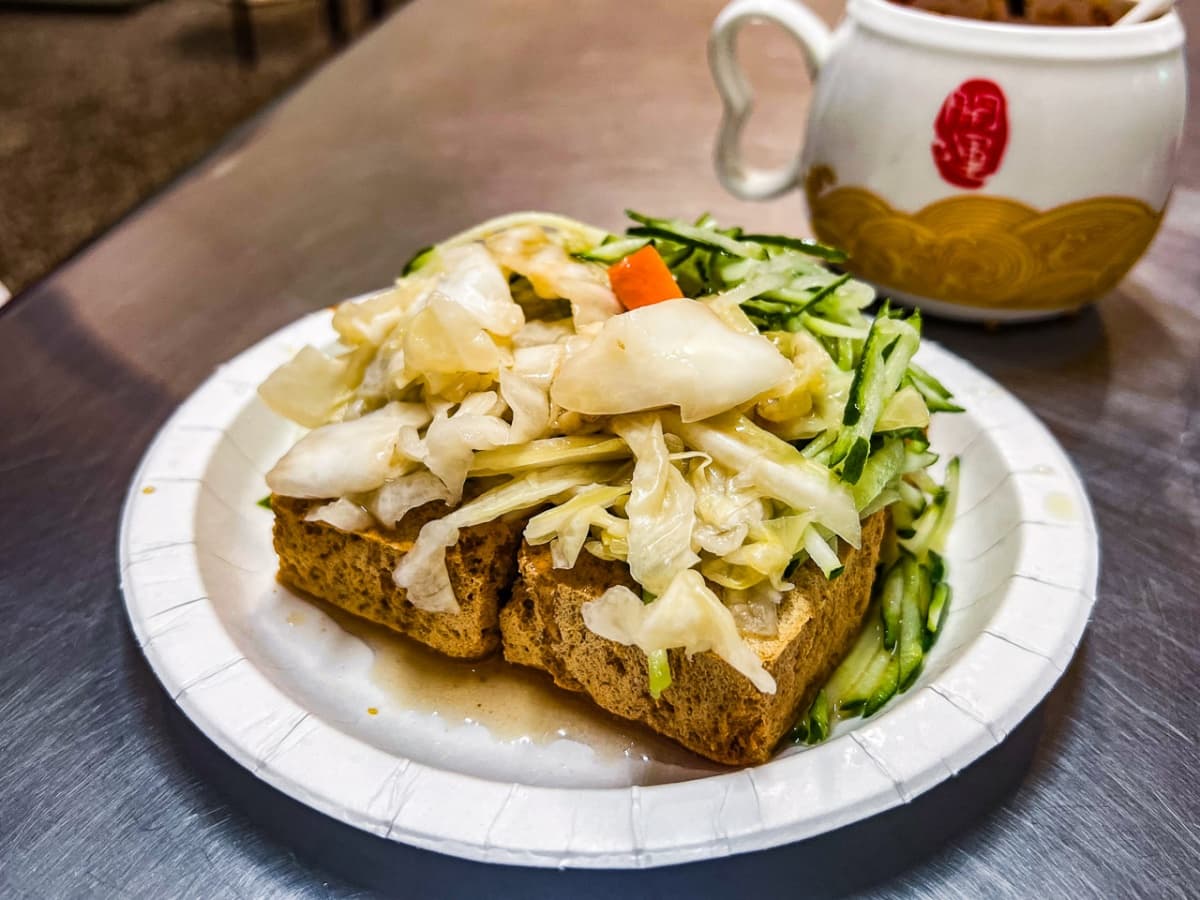 免費紅茶、熱湯無限喝!台中人激推6家臭豆腐:50年老店、爆量泡菜堆成山 免費紅茶、熱湯無限喝!台中人激推6家臭豆腐:50年老店、爆量泡菜堆成山