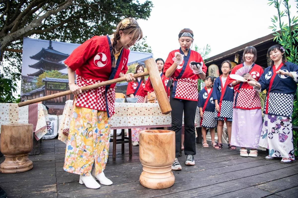 限時2天「花火祭」在高雄!逛日式祭典攤位、賞高空煙火,加碼免費和服體驗 限時2天「花火祭」在高雄!逛日式祭典攤位、賞高空煙火,加碼免費和服體驗