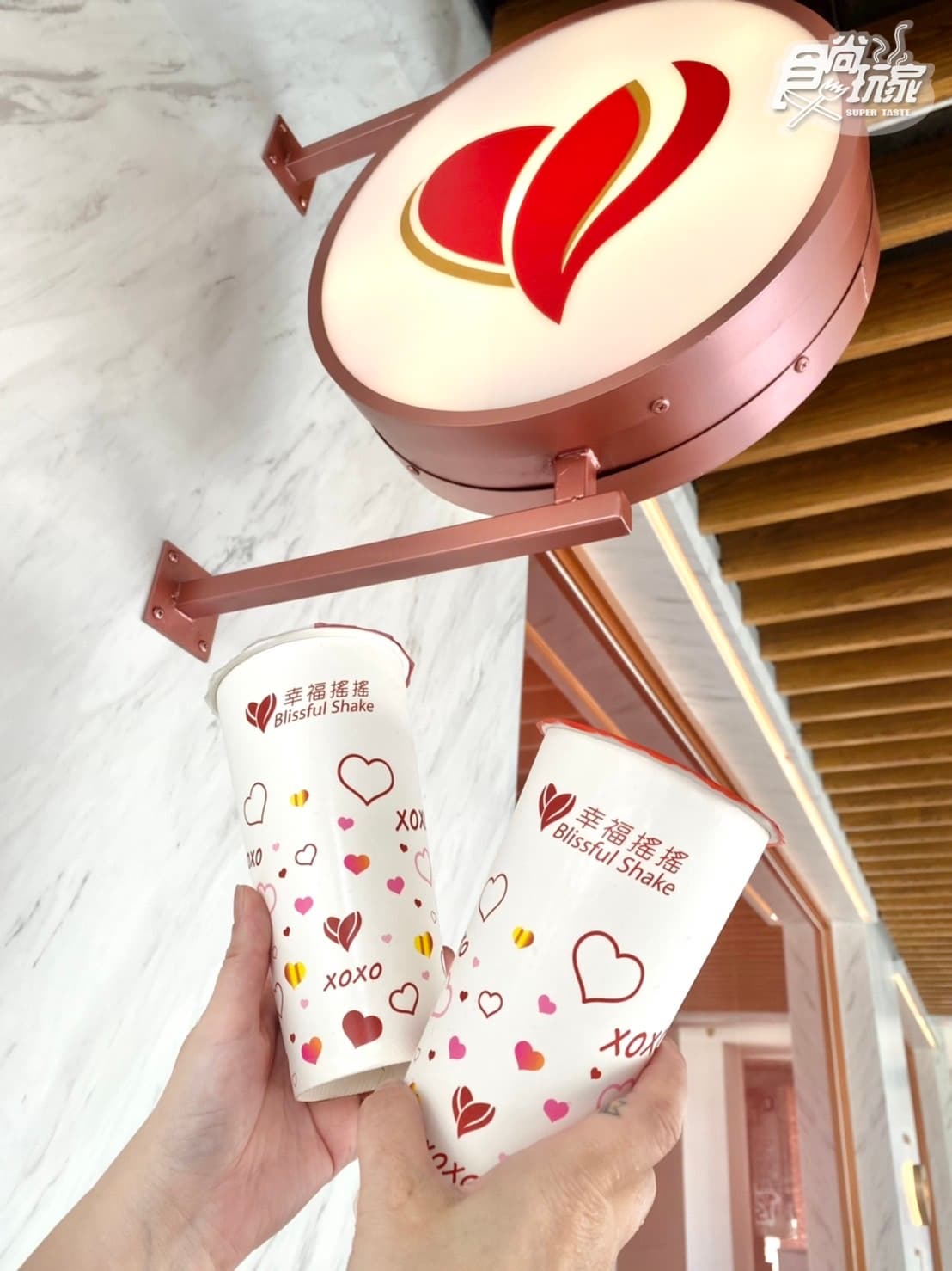 【新開店】肉多多火鍋開手搖飲！首店插旗西門買一送一，24款配料自助拿
