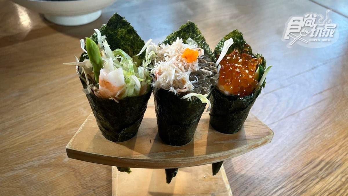 手卷系列也是店家很受歡迎的餐點，吃起來很滿足。