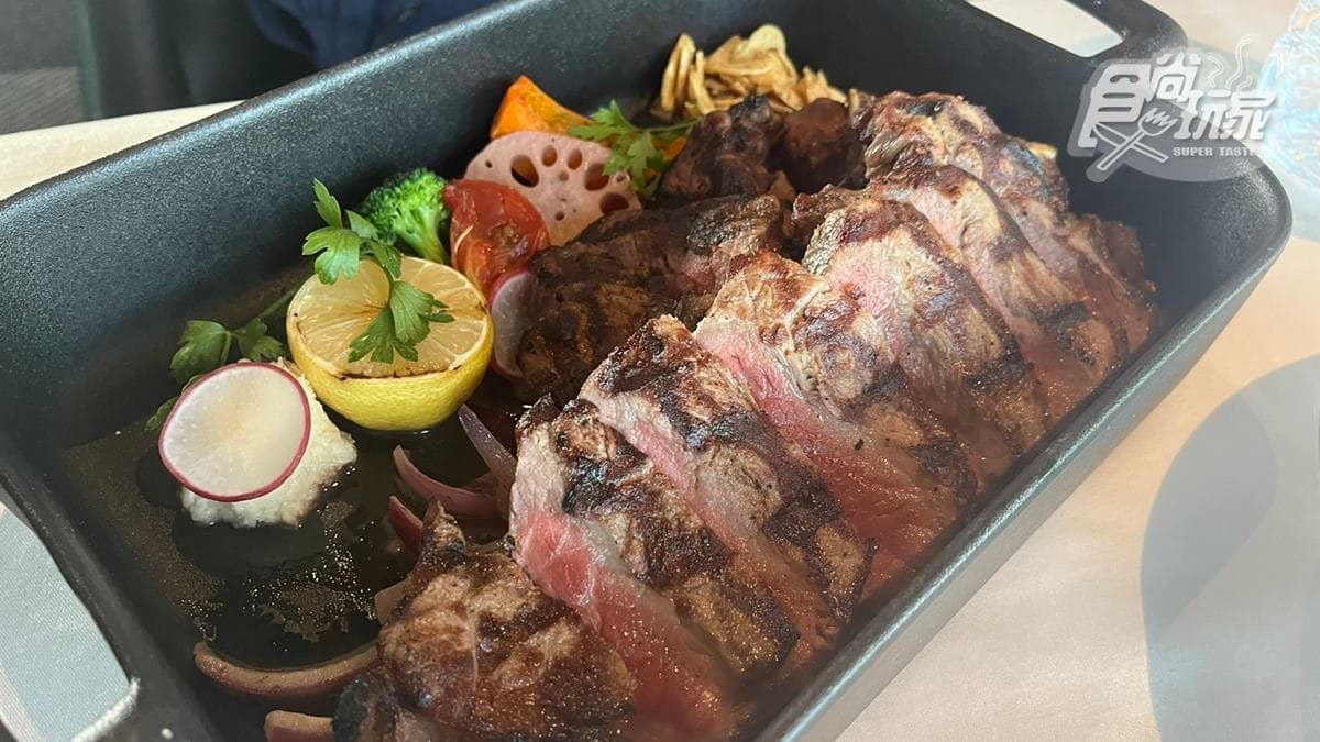 「佛羅倫斯丁骨牛排」是店家很受歡迎的餐點之一。