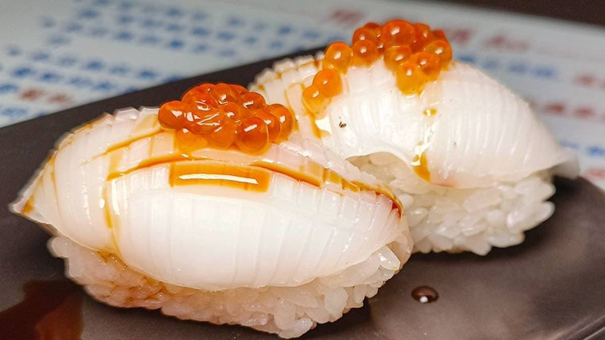 花枝切得很厚，新鮮度也夠，基本上這裡的海鮮用料都還不錯。（圖片來源：鄉民食堂）