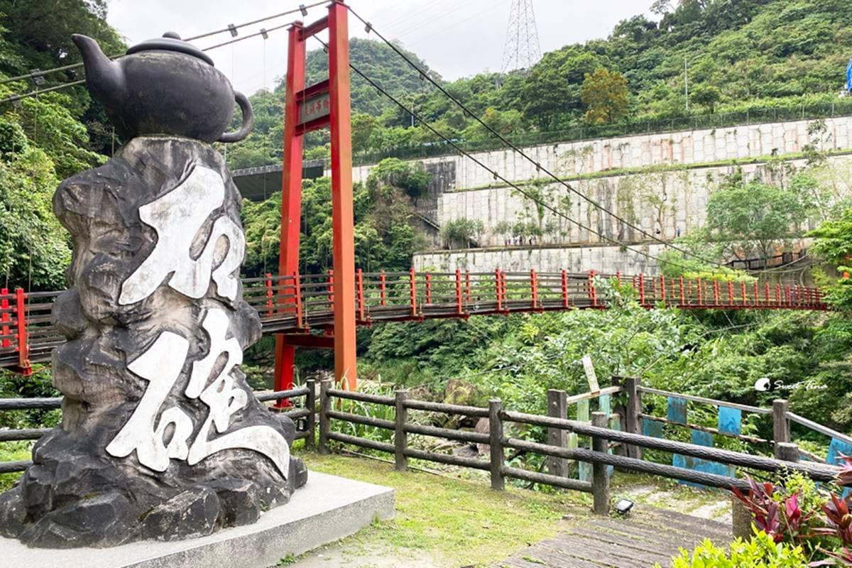 神祕到地圖也找不到！新北石碇６私房景點：絕美「鱷魚島」、公路旁茶園祕境