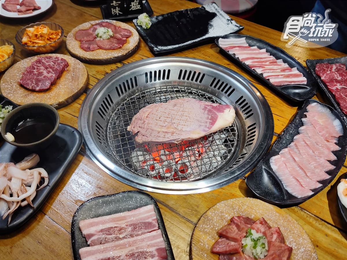 【獨家】串燒買一送一！超酷「串燒＋燒肉」居酒屋，必點厚切雞腿串、巨大牛排