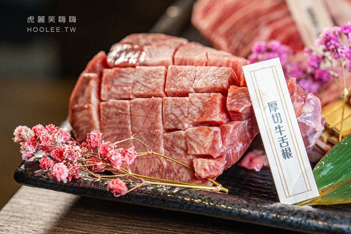 【新開店】高雄也有１人燒肉！319元爽吃２種肉，自助吧白飯、霜淇淋無限供應