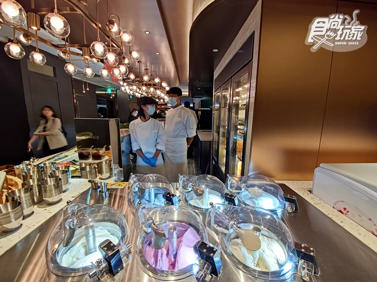 【新開店】1200元有找!台北漢來「島語」8大主題吃到飽,烤生蠔、桶仔雞都有 【新開店】1200元有找!台北漢來「島語」8大主題吃到飽,烤生蠔、桶仔雞都有