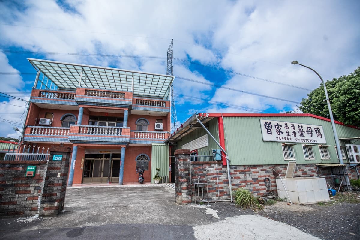 老饕才知隱藏版!超偏僻「大鋼盆薑母鴨」肉多厚實又Q彈,獨特清香愈煮愈甜 老饕才知隱藏版!超偏僻「大鋼盆薑母鴨」肉多厚實又Q彈,獨特清香愈煮愈甜