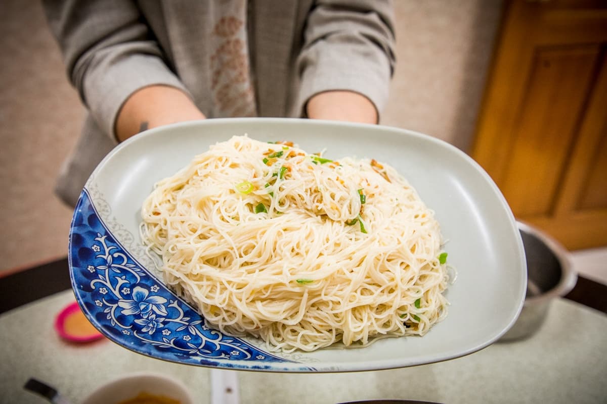 老饕才知隱藏版!超偏僻「大鋼盆薑母鴨」肉多厚實又Q彈,獨特清香愈煮愈甜 老饕才知隱藏版!超偏僻「大鋼盆薑母鴨」肉多厚實又Q彈,獨特清香愈煮愈甜