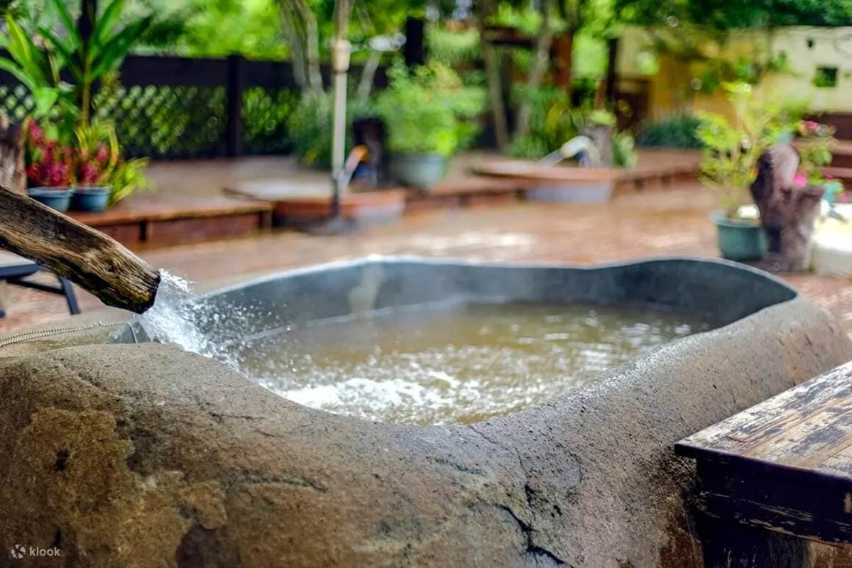 入秋轉涼泡湯去!全台6大「網美系美人湯」:米其林精品溫泉、森林環繞祕境 入秋轉涼泡湯去!全台6大「網美系美人湯」:米其林精品溫泉、森林環繞祕境