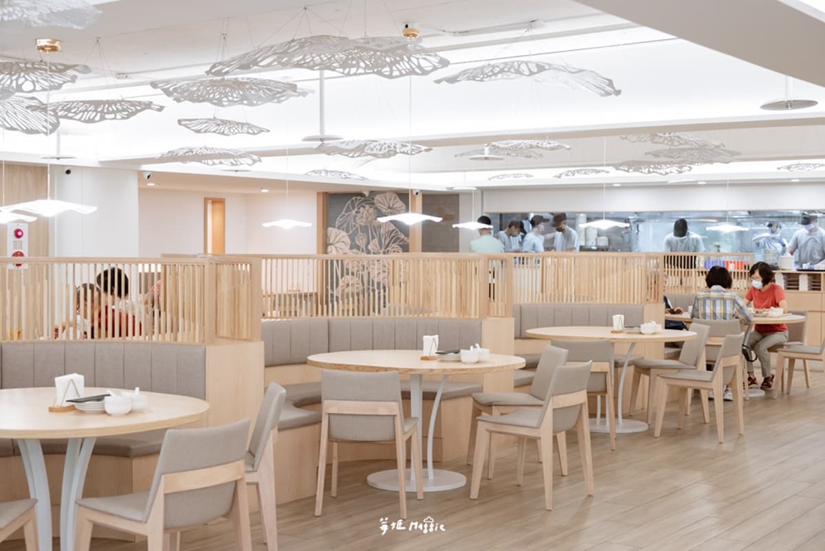 素食界的鼎泰豐！台中「最難訂蔬食餐廳」來台北，爆汁湯包、香Q炒飯都必點