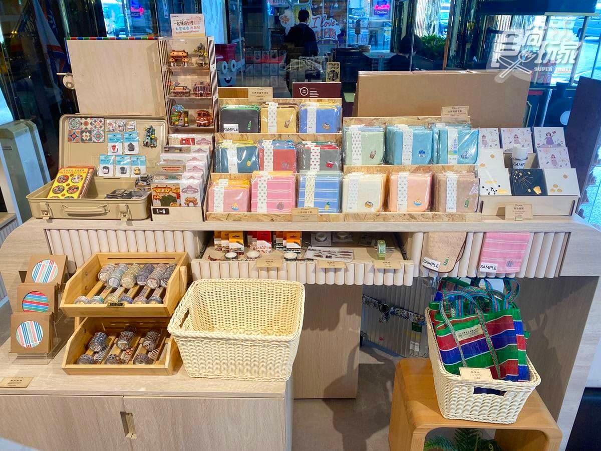 【新開店】咖啡買一送一!天成大飯店推咖啡外帶店,手烘咖啡、點心僅銅板價 【新開店】咖啡買一送一!天成大飯店推咖啡外帶店,手烘咖啡、點心僅銅板價