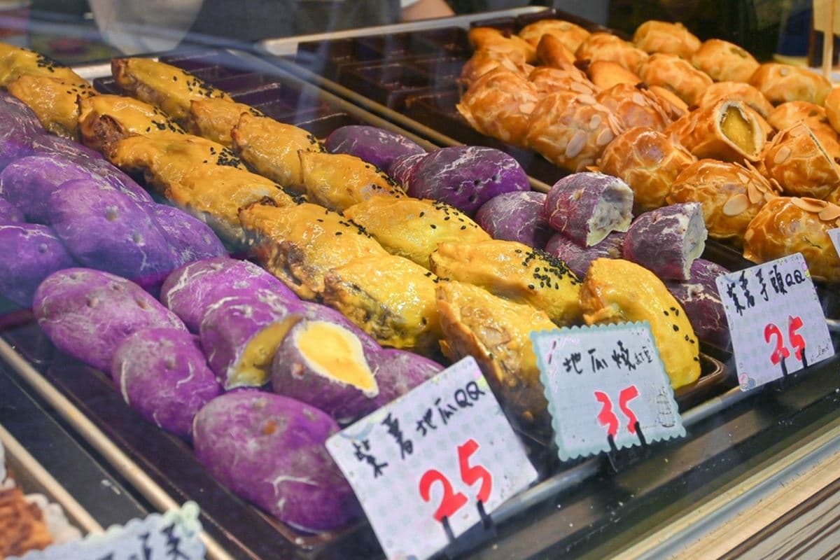 38元布丁菠蘿太欠吃！新北瘋排「佛系甜點」是這家，買五送一熟客狂掃整袋