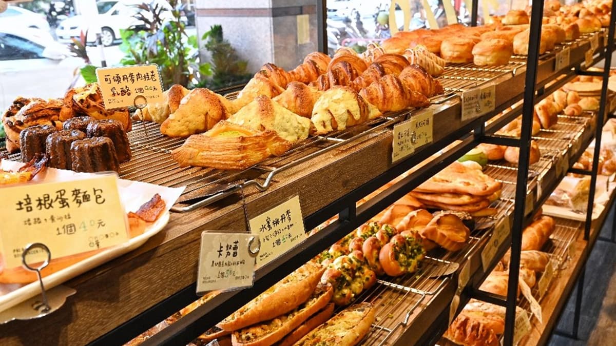 店裡的麵包種類非常多，品項很齊全。（圖片來源：糖糖‘s 享食生活）