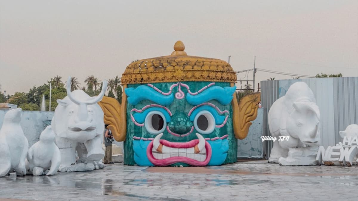「芭達雅冰雪世界」就位在曼谷前往芭達雅市區的路途當中。（圖片來源：蔡小妞依玲）