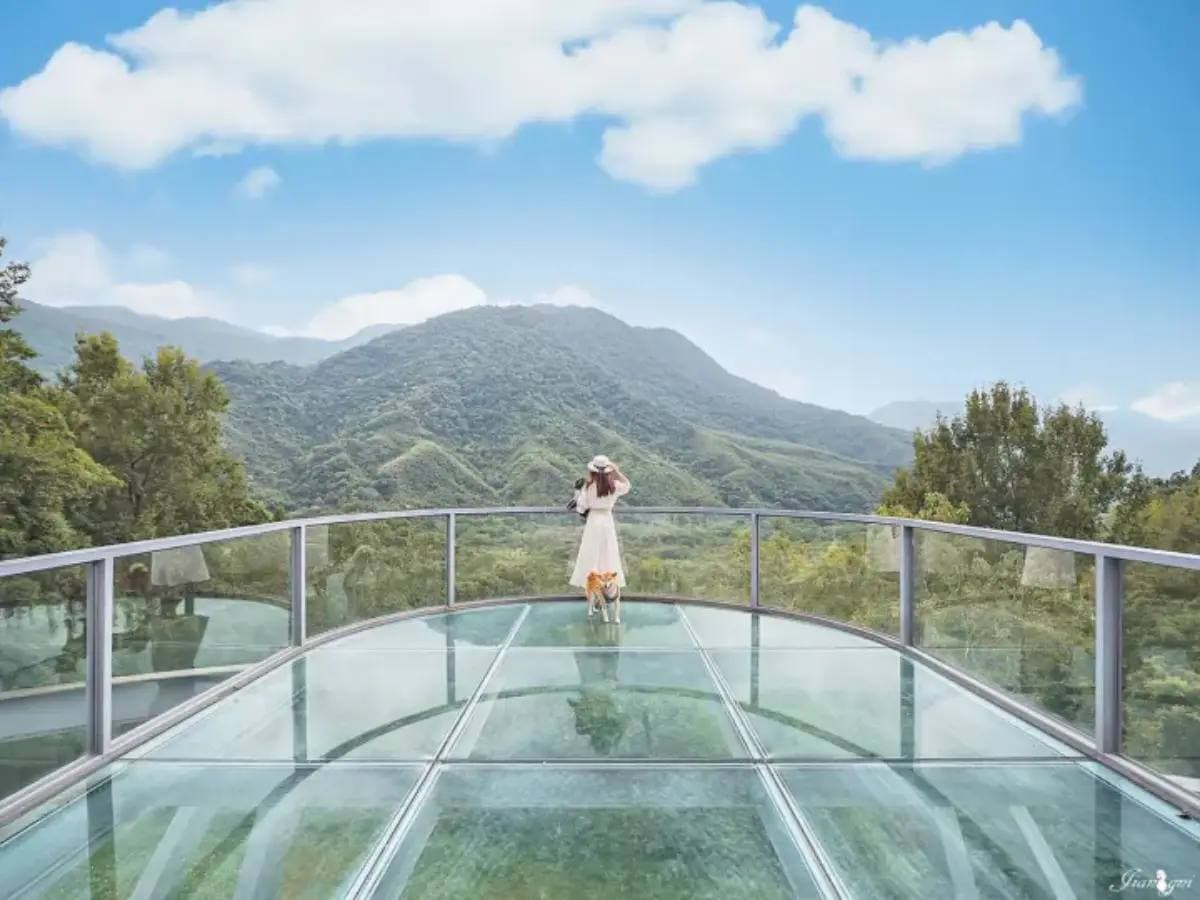 宛如世外桃源!新竹尖石9大私房景點:森林瀑布、透明天空步道、半露天湯屋 宛如世外桃源!新竹尖石9大私房景點:森林瀑布、透明天空步道、半露天湯屋