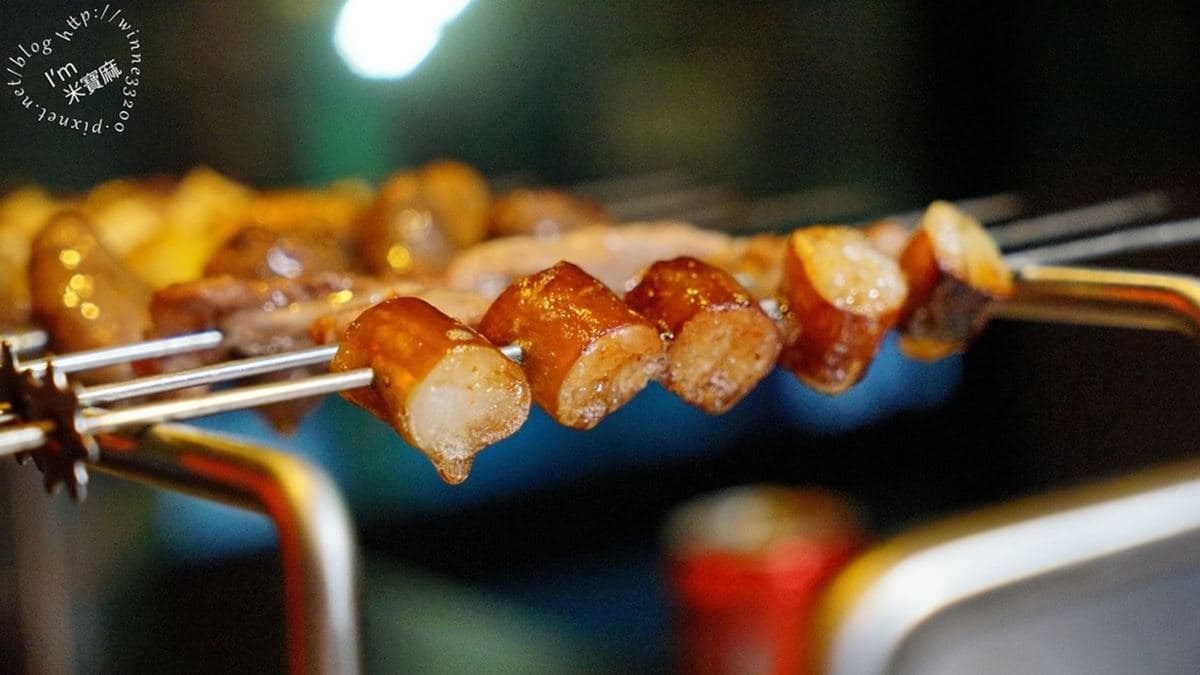 羊脆腸烤得油香十分濃郁，非常可口。（圖片來源：米寶麻幸福滿載）