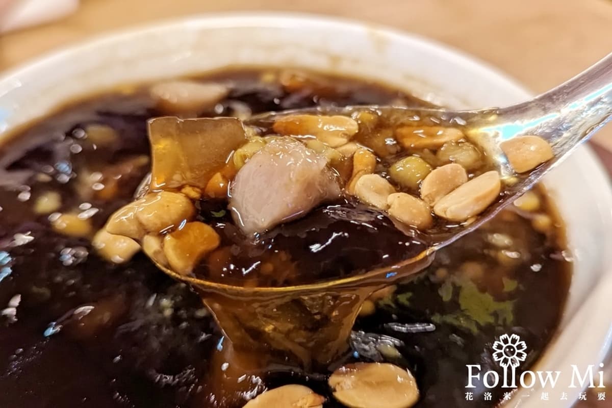 男神鳳小岳激推!北投夯翻「黑糖燒麻糬」想吃先排隊,冬季限定燒仙草開賣 男神鳳小岳激推!北投夯翻「黑糖燒麻糬」想吃先排隊,冬季限定燒仙草開賣