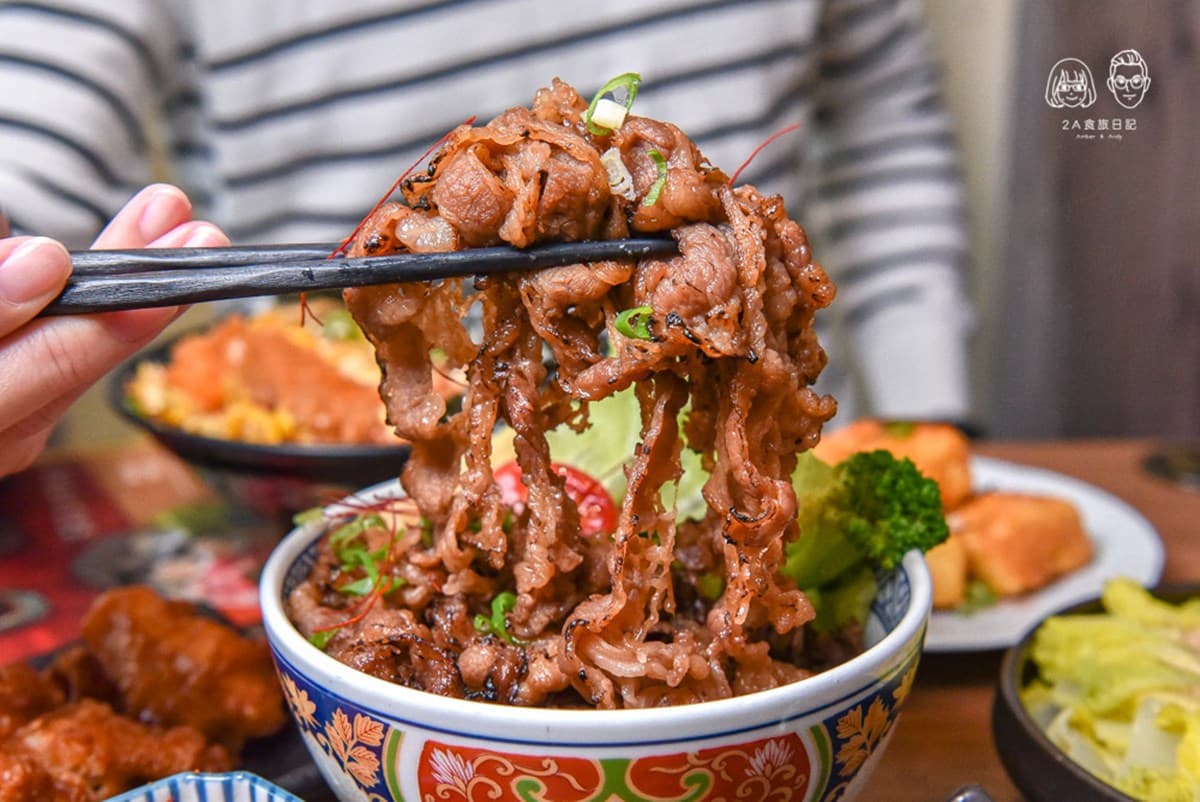 牛丼買一送一！高CP燒肉店６款「肉山丼飯」通通99元，霜淇淋、雞湯無限吃
