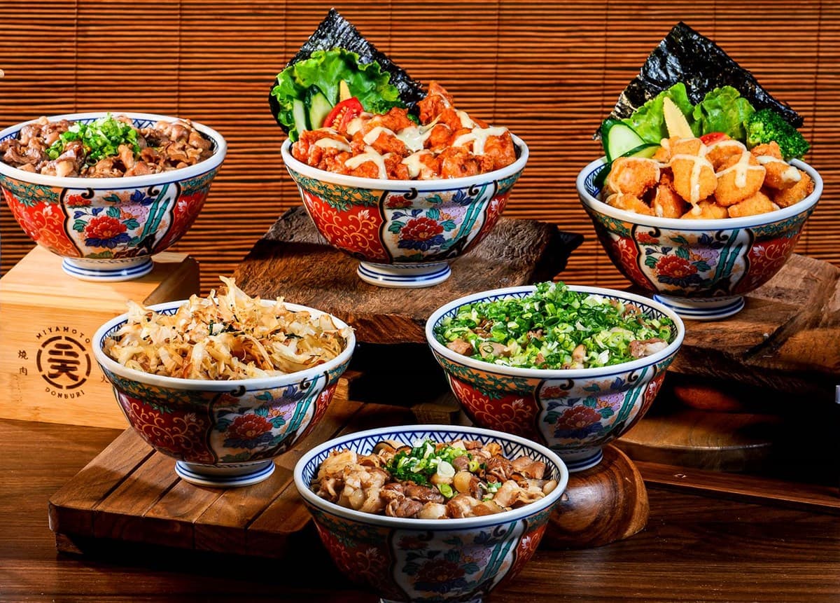 牛丼買一送一！高CP燒肉店６款「肉山丼飯」通通99元，霜淇淋、雞湯無限吃