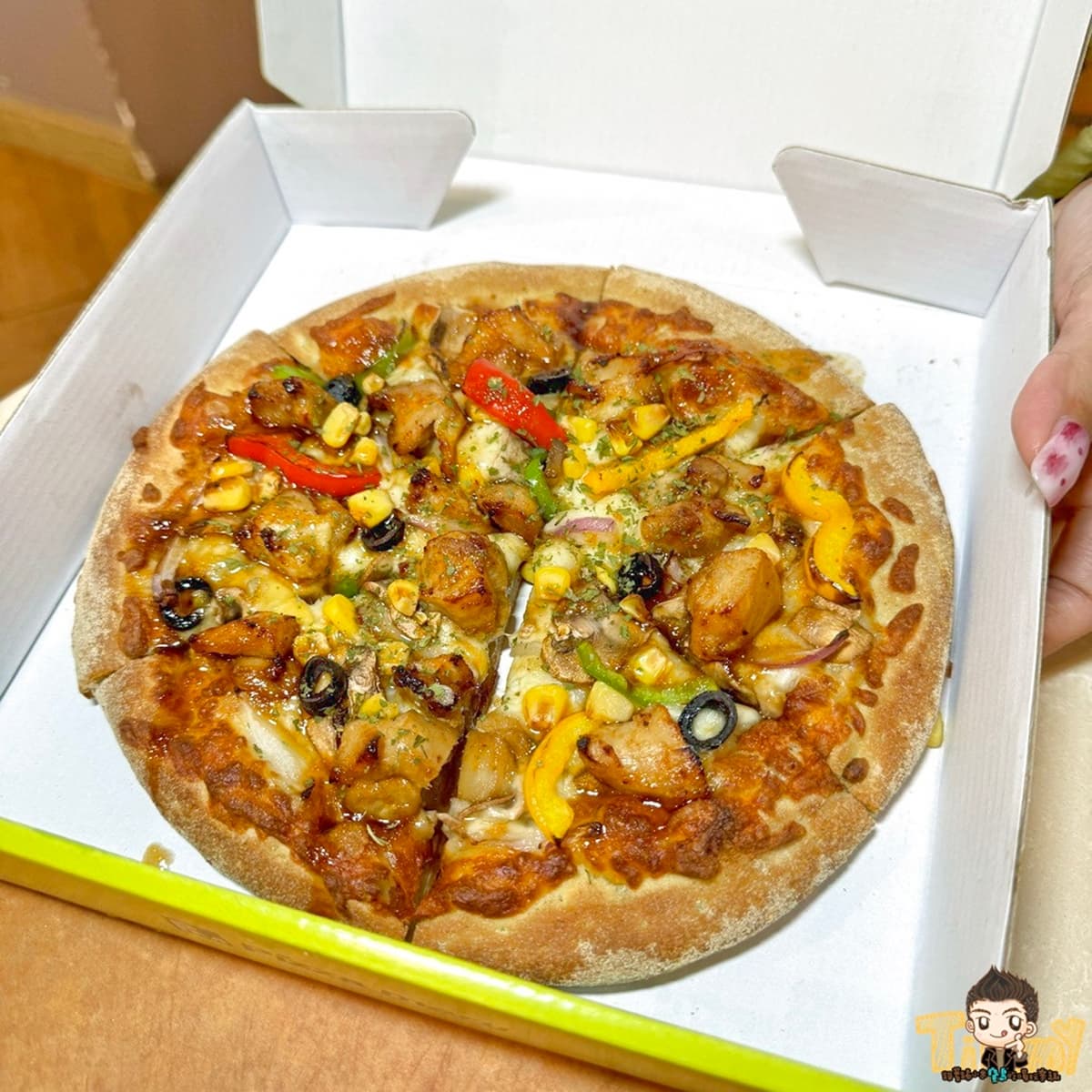 【新開店】韓國夯店首度來台！爽嗑20公分長條披薩，牽絲起司瀑布邪惡爆表