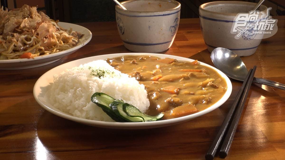 這裡也吃得到日式咖哩飯。