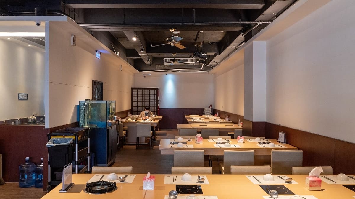 店內座位安排多元，桌間距離寬敞，用餐感覺很舒服。（圖片來源：別墅裡的100種味道）