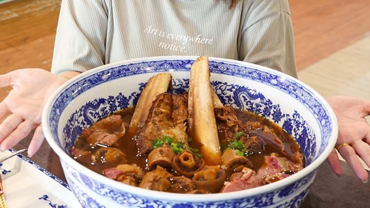 鴻品牛肉（市政府店）