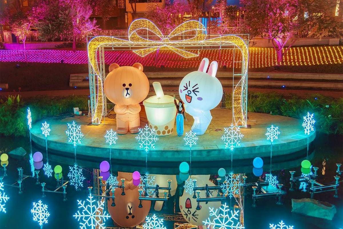 熊大、兔兔占領台中!LINE FRIENDS限時快閃「台中耶誕嘉年華」,加碼逛市集 熊大、兔兔占領台中!LINE FRIENDS限時快閃「台中耶誕嘉年華」,加碼逛市集