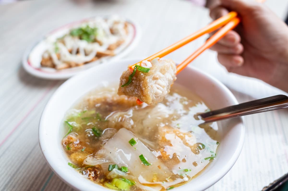 台灣小吃「土魠魚羹」竟是阿兜仔的料理?研究:和「這國人」有關 台灣小吃「土魠魚羹」竟是阿兜仔的料理?研究:和「這國人」有關