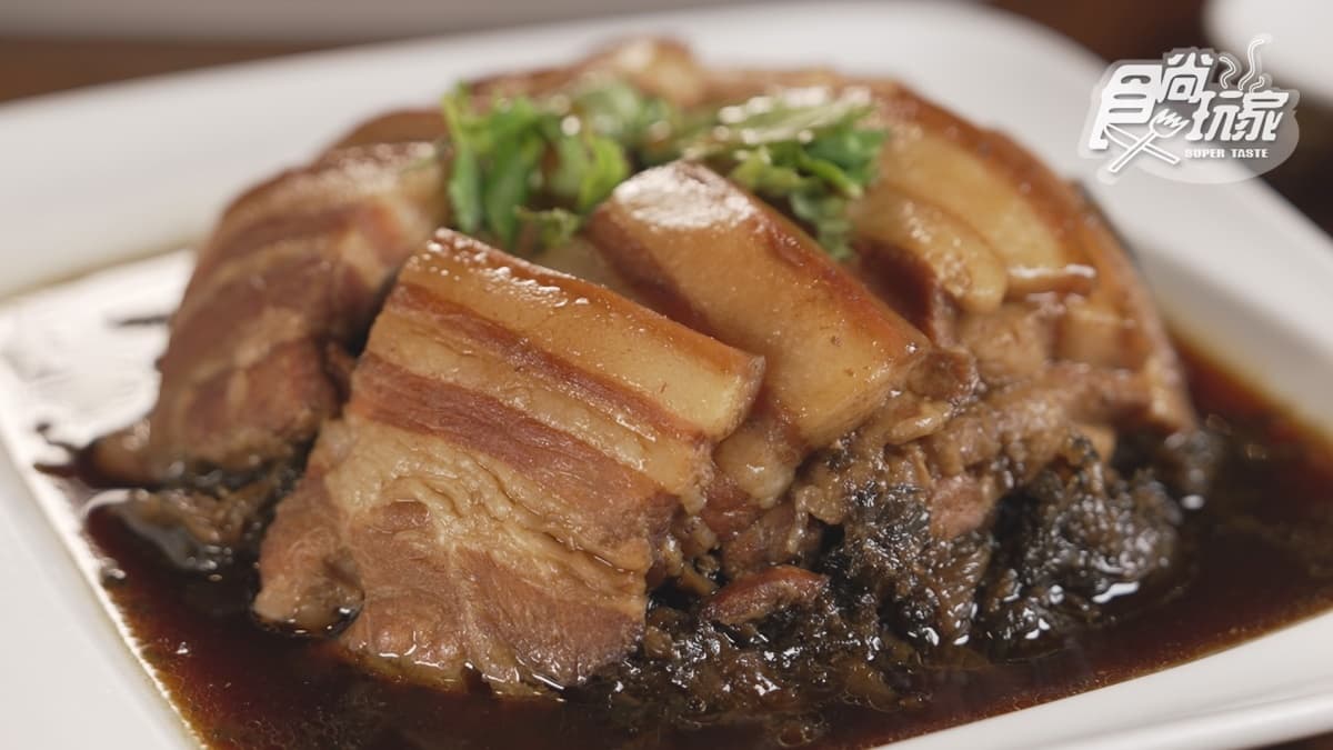 招牌「梅干扣肉」肥瘦適中，湯汁還會回甘。