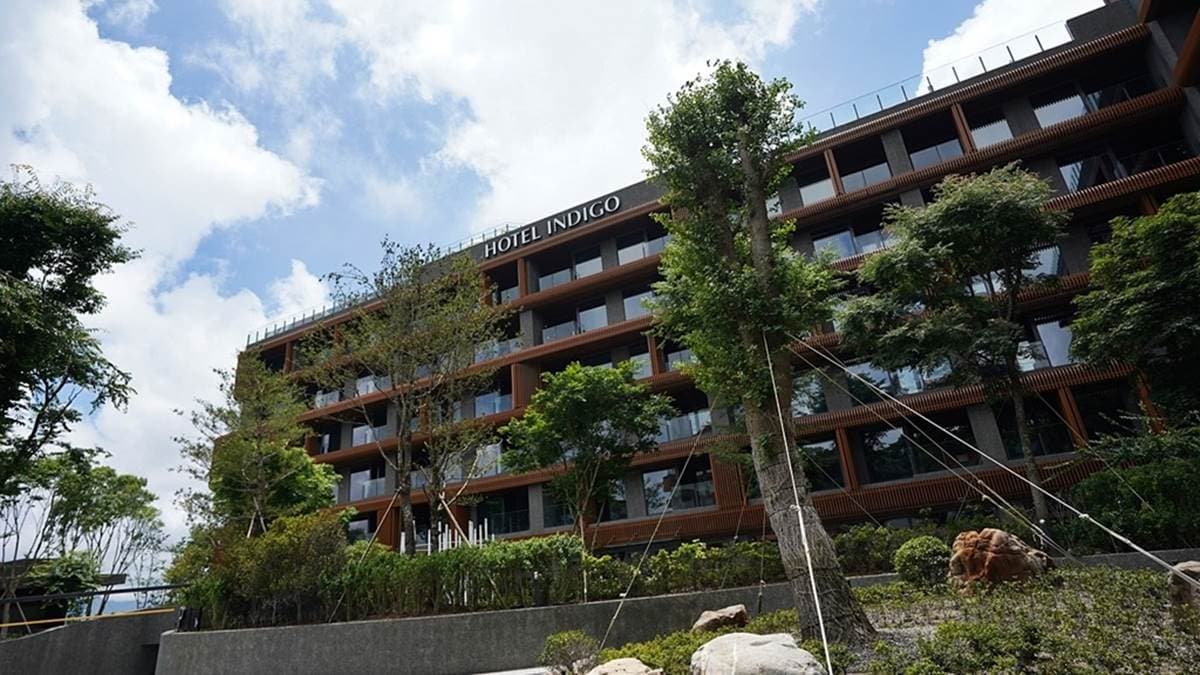 「阿里山英迪格酒店」位於嘉義縣番路鄉的公田村內。（圖片來源：金大佛的奪門而出家日誌）