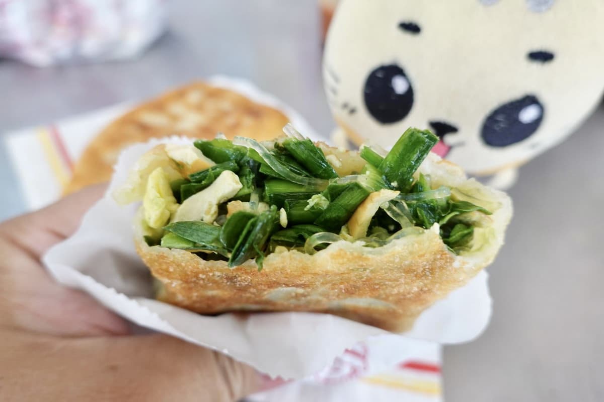 看煙火前必衝！信義區美食、景點半日遊６必訪：百年稜線古道、比臉大雞蛋糕