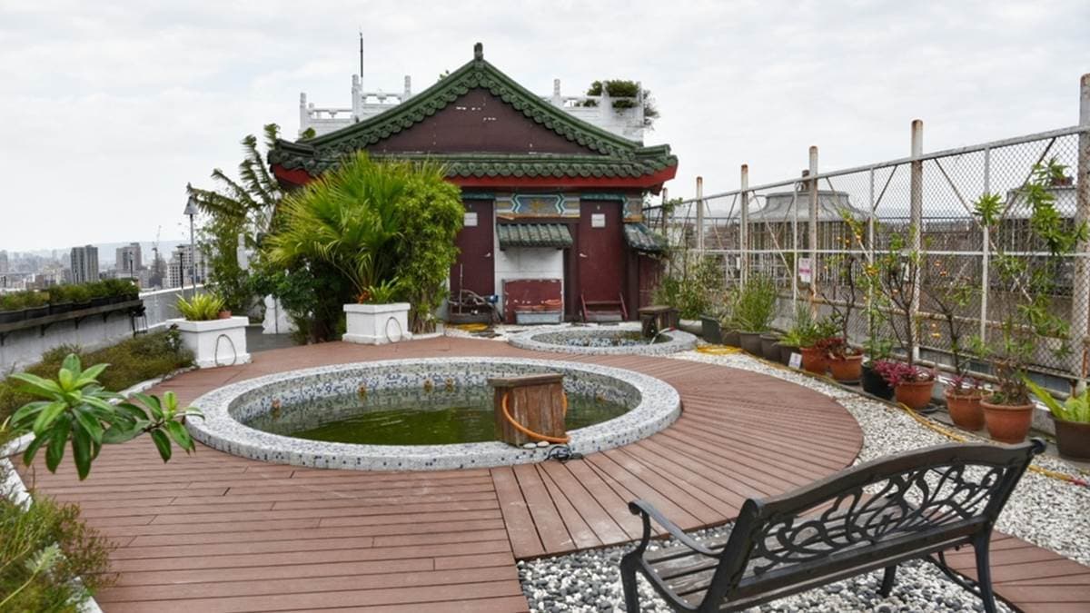 位在21樓的「屋頂花園」視野相當遼闊。（圖片來源：西莉亞玩樂人生）
